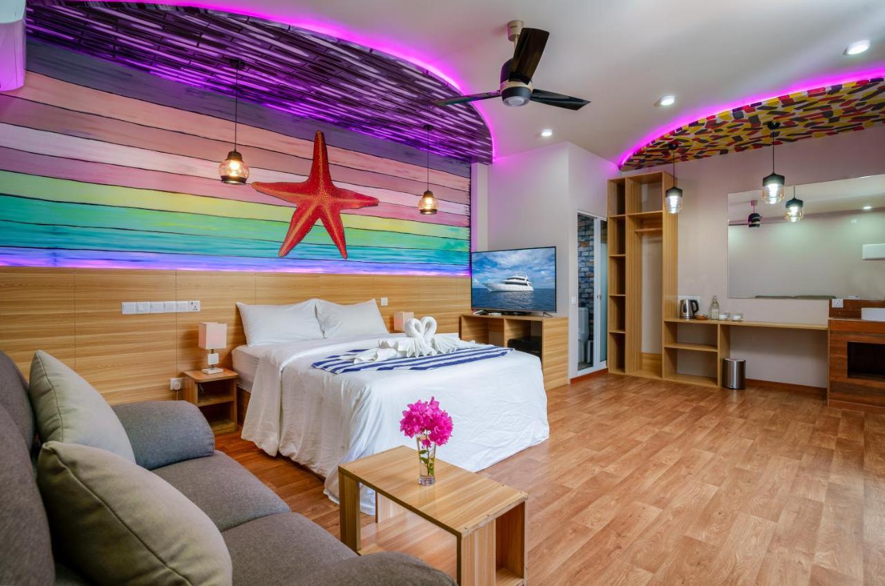 Ukulhas Villa Beach Hotel Екстериор снимка
