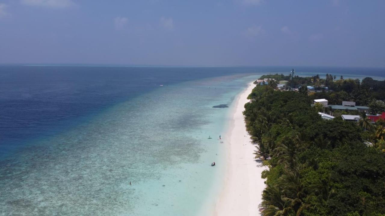 Ukulhas Villa Beach Hotel Екстериор снимка