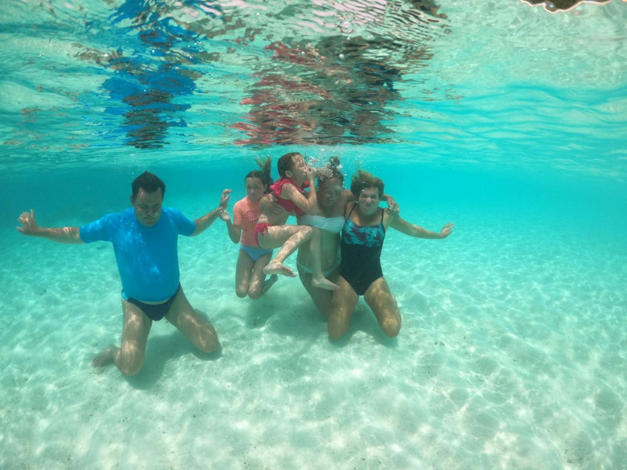 Ukulhas Villa Beach Hotel Екстериор снимка
