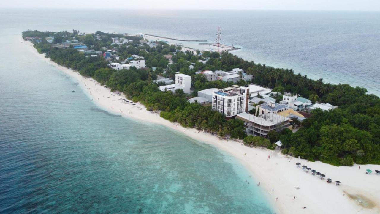 Ukulhas Villa Beach Hotel Екстериор снимка