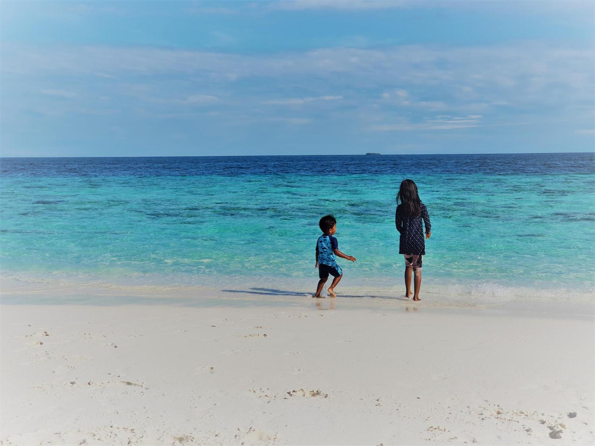 Ukulhas Villa Beach Hotel Екстериор снимка